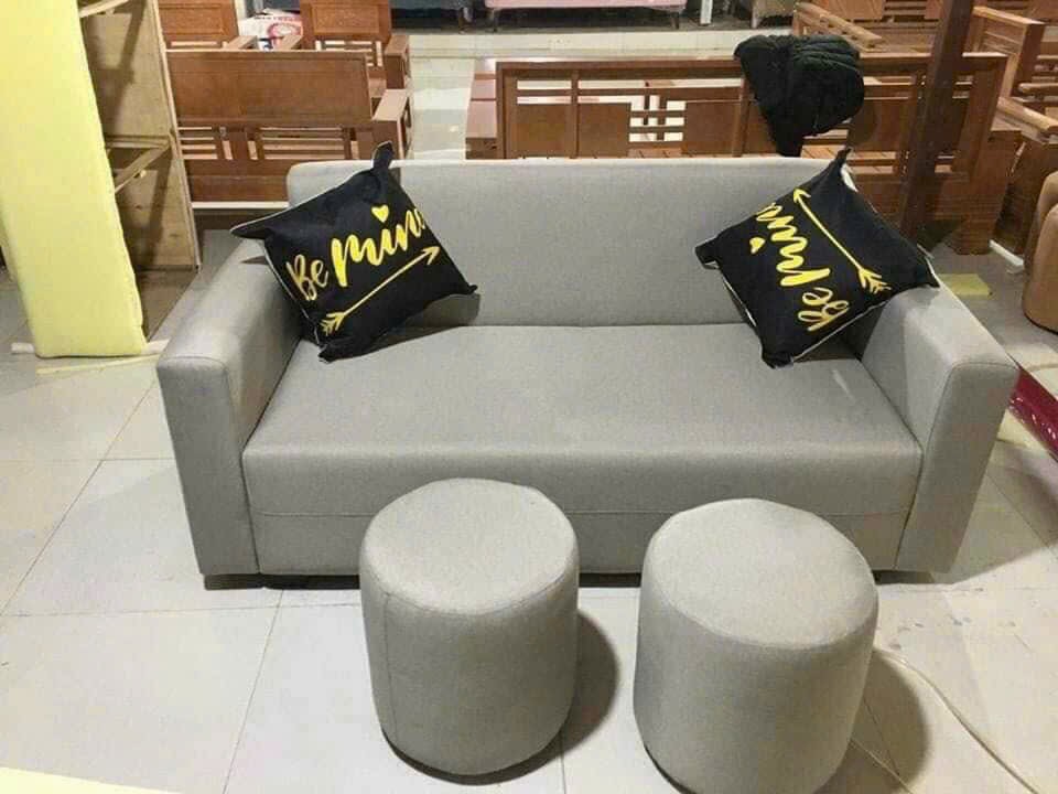 Sofa bề mặt nỉ tay vuông giá rẻ chỉ 2 triệu rộng 1m6